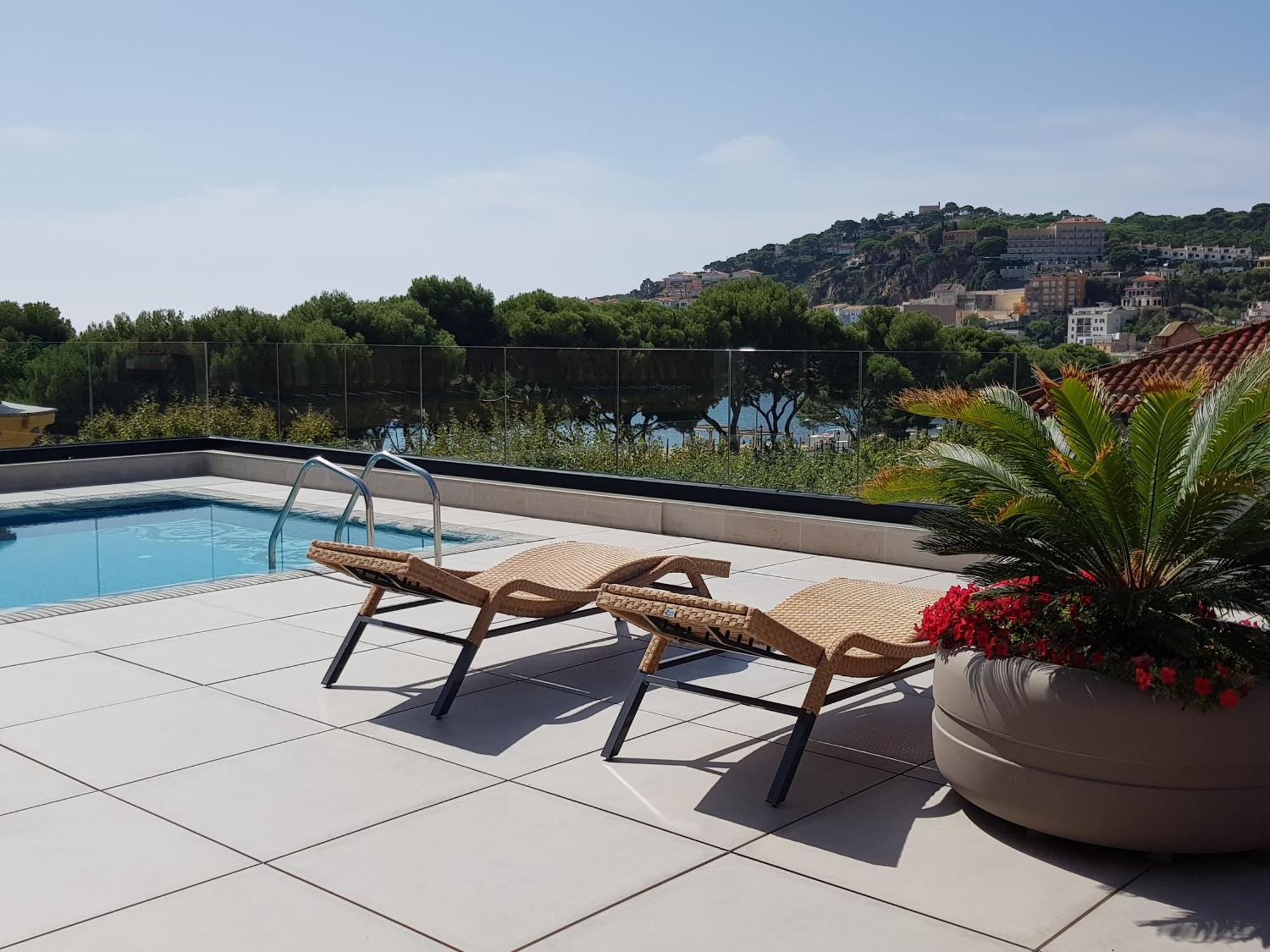 סאן פליו דה גיסולס Boutique Hotel Elke Spa Superior מראה חיצוני תמונה